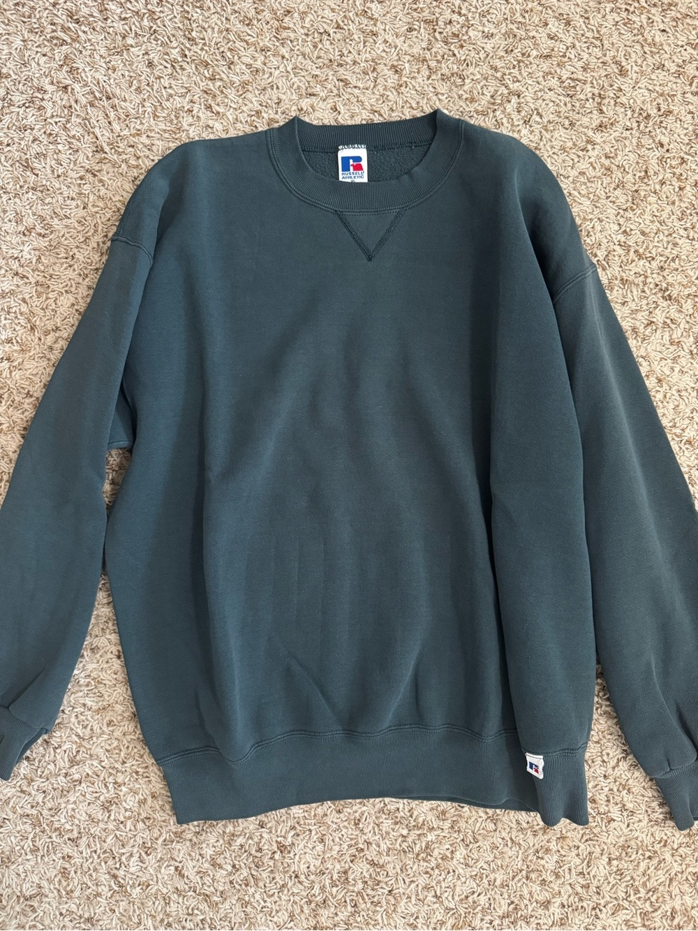 Vintage Russell Athletic Men's Dark Blue/Green Crewneck Sweatshirt